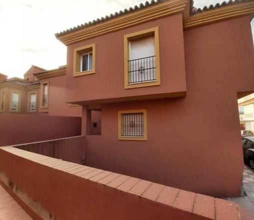 Villa til salg i Los Barrios