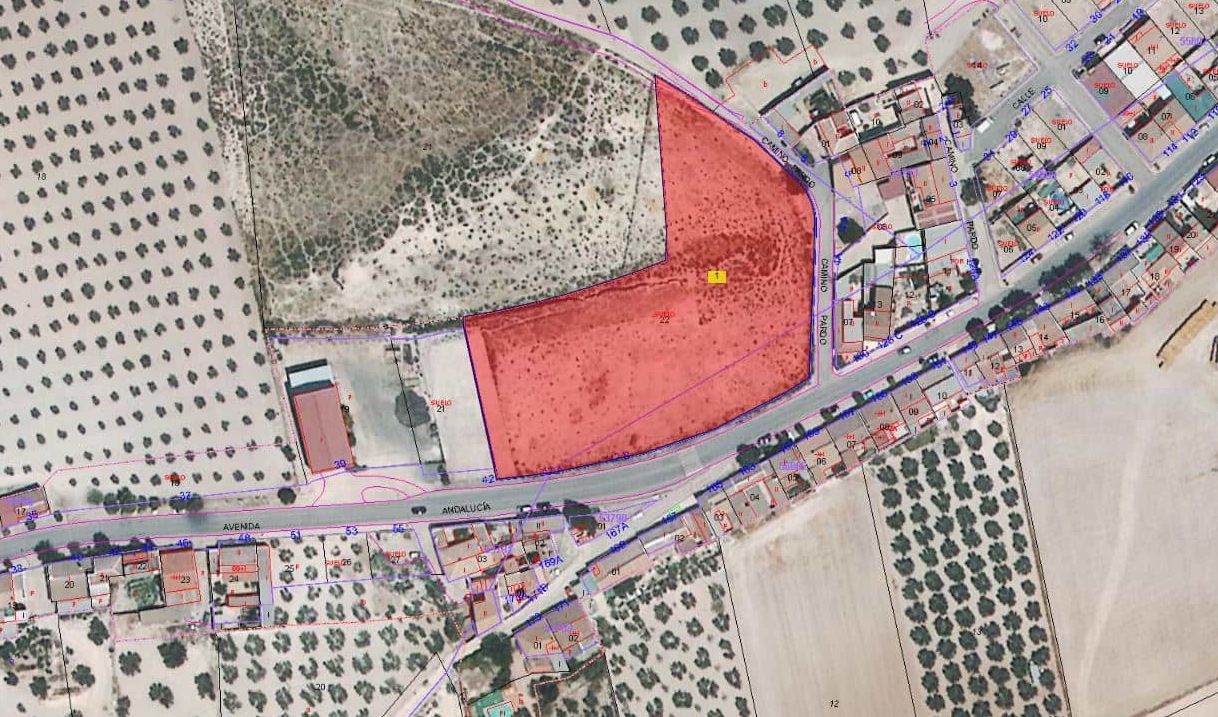قطعة أرض للبيع في Antequera