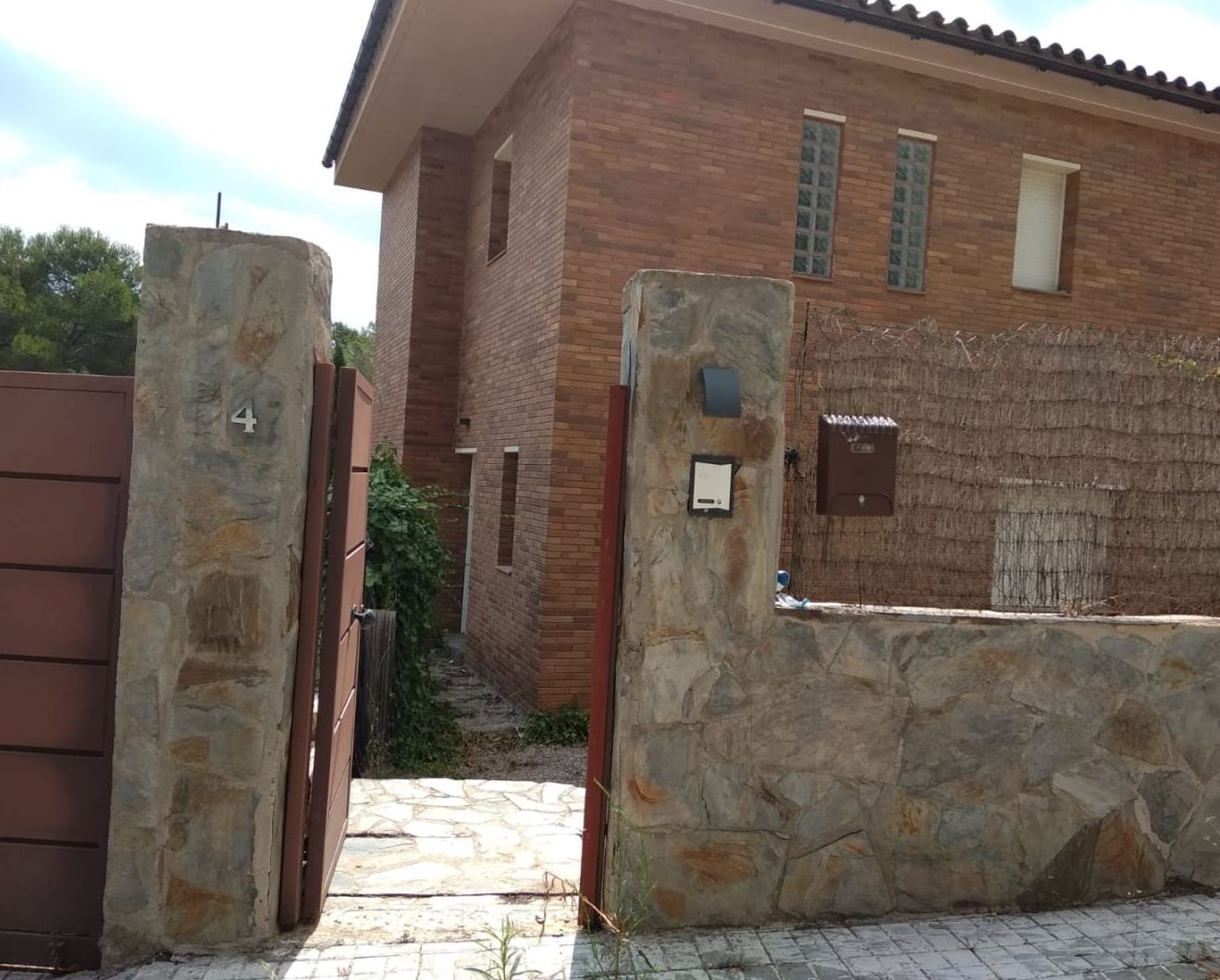 Villa for sale in Olivella