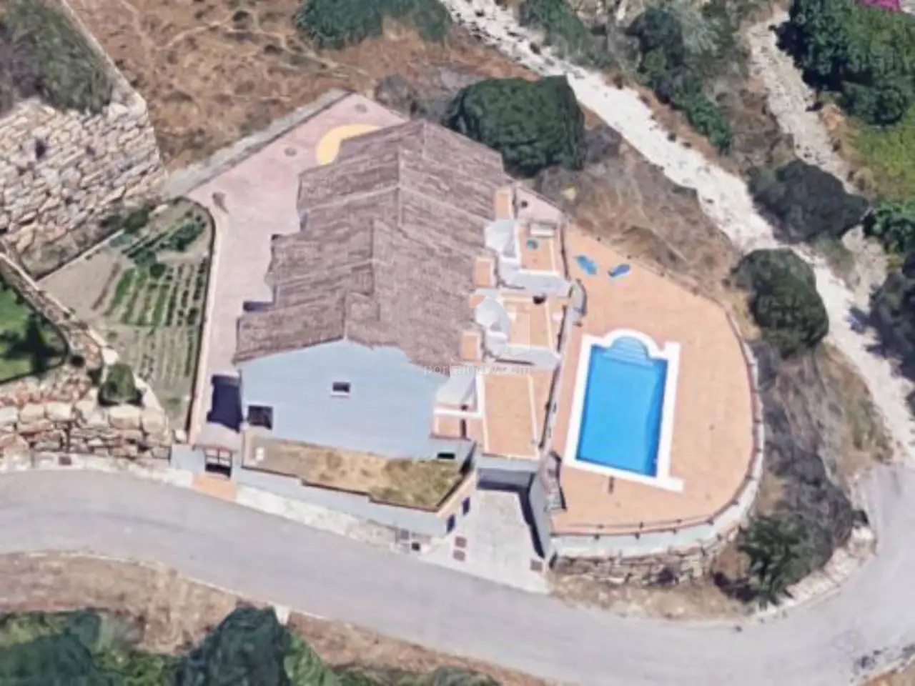 Villa til salg i Los Arqueros-Puerto del Almendro (Benahavís)