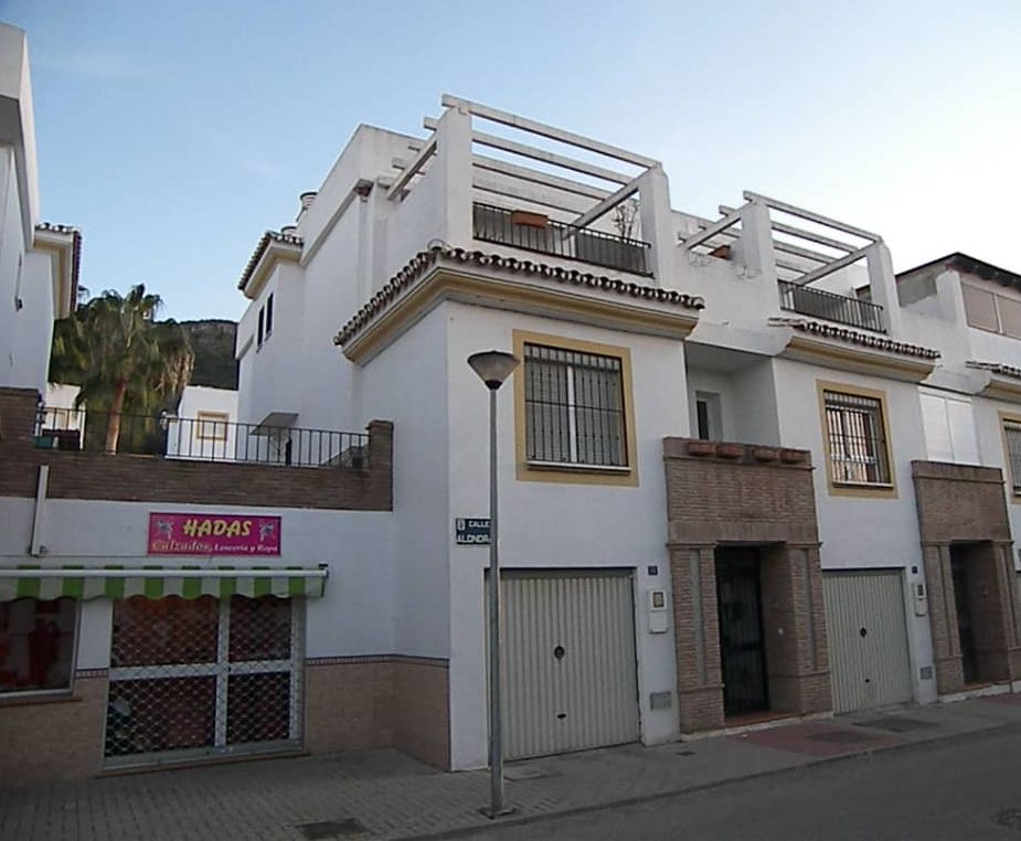 Villa til salg i Cártama