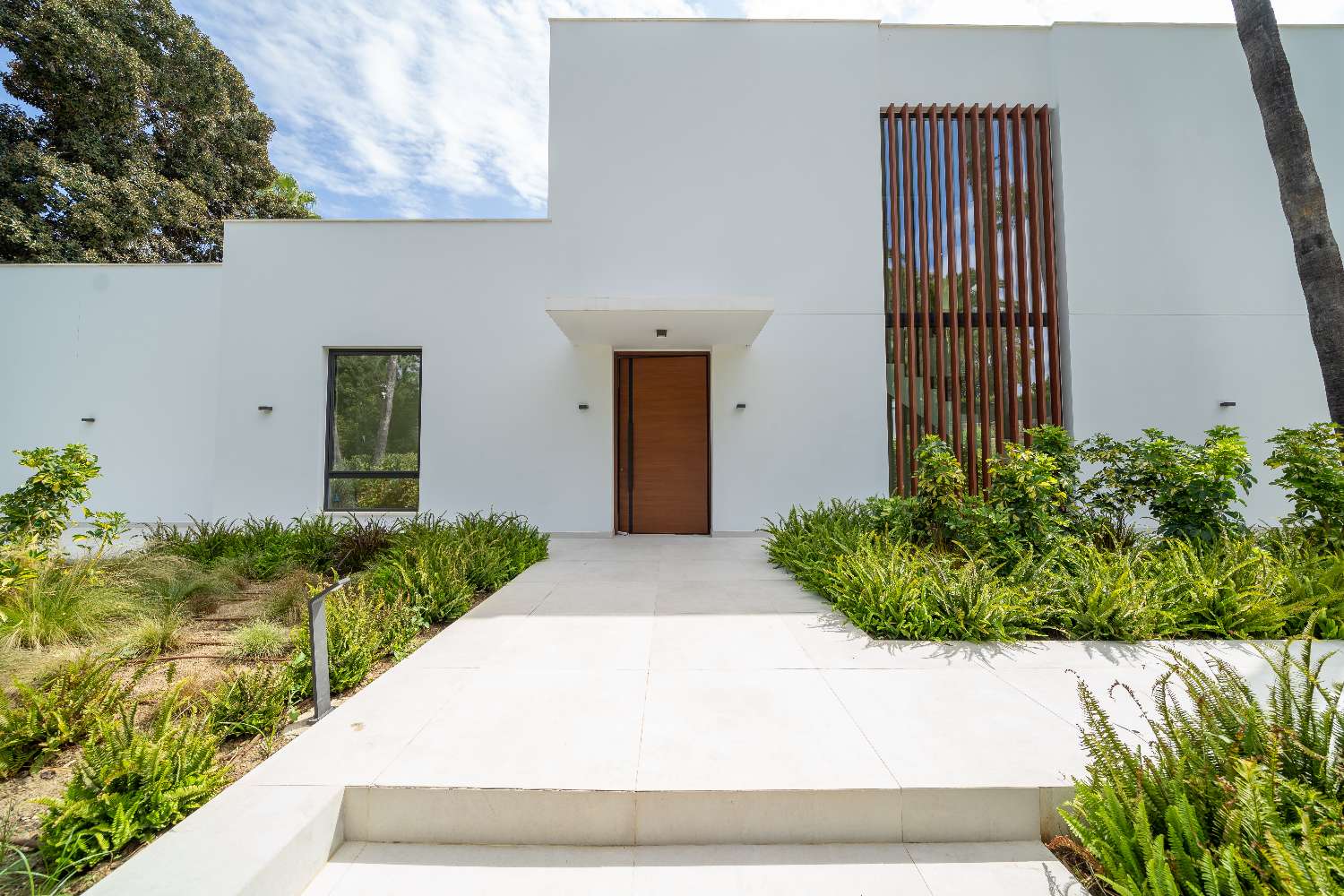 Villa te koop in El Paraíso (Benahavís)