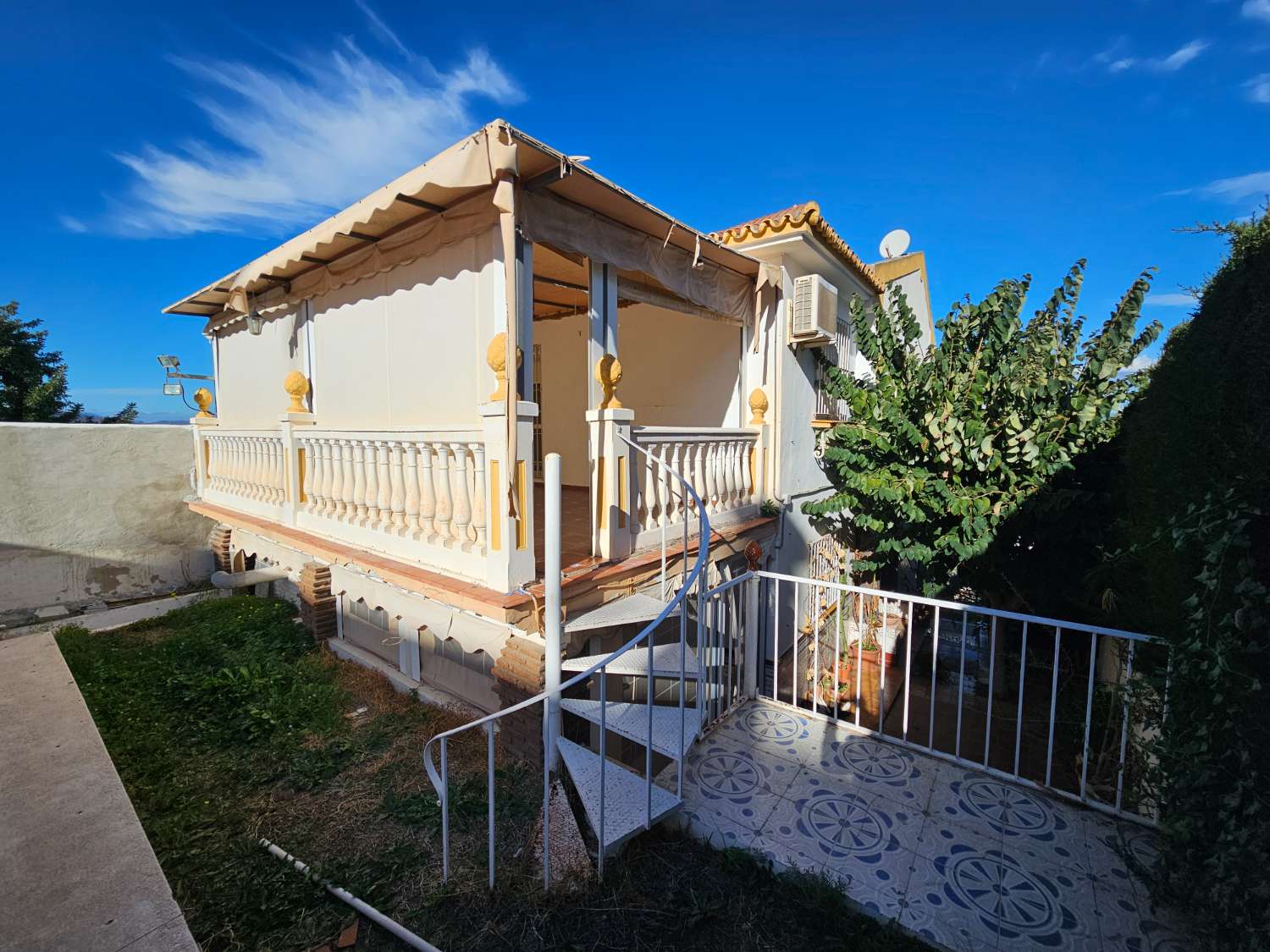Villa til salg i Alhaurín de la Torre