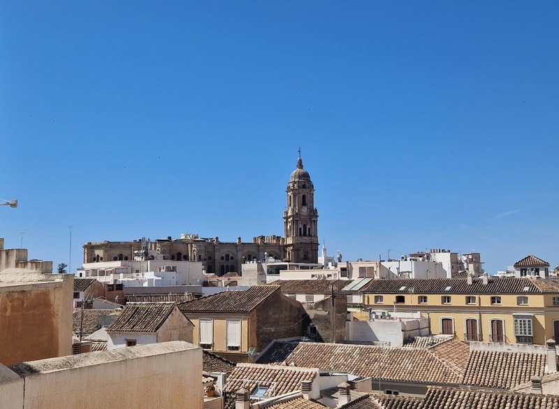 Atico con vistas a la catedral de Malaga