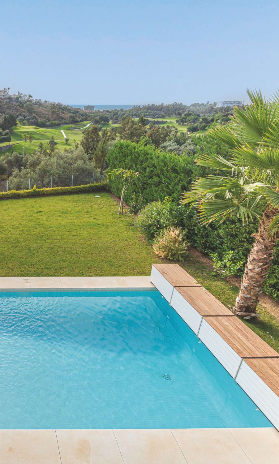 Villa for sale in Santa Clara (Marbella)