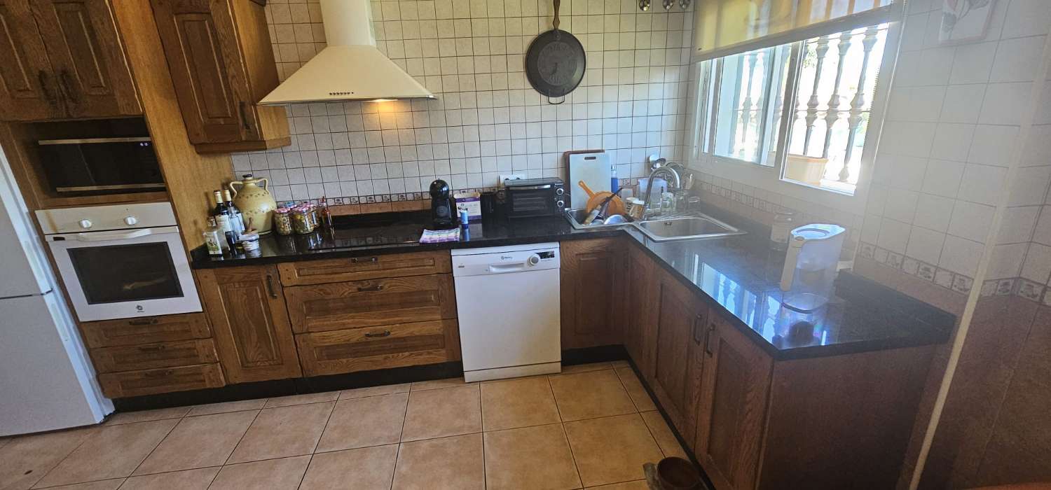 Villa te koop in Alhaurín de la Torre