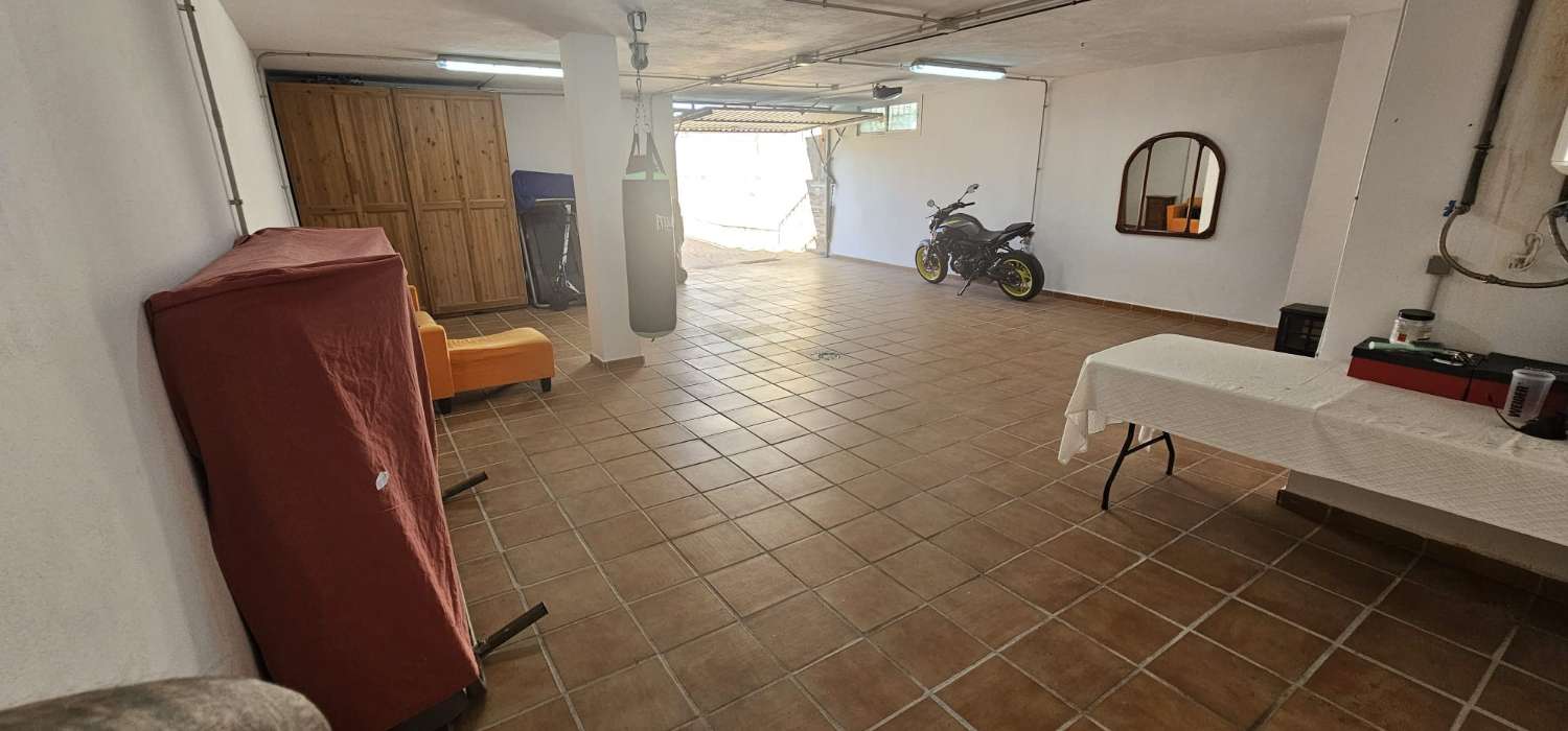 Villa te koop in Alhaurín de la Torre