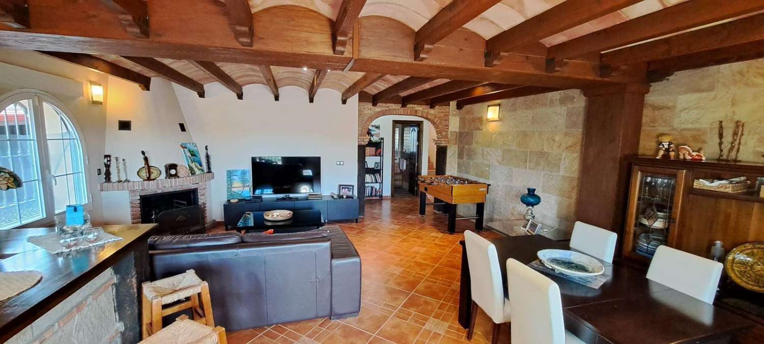 Villa independiente en Alhaurin de la Torre