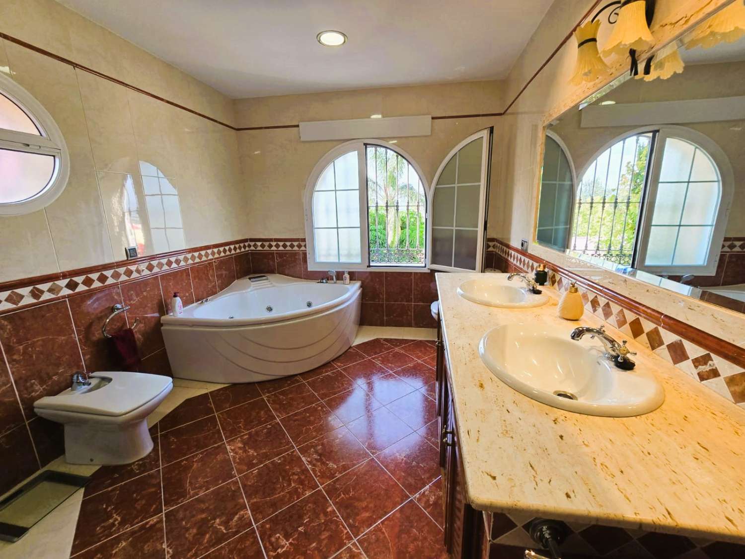 Villa independiente en Alhaurin de la Torre