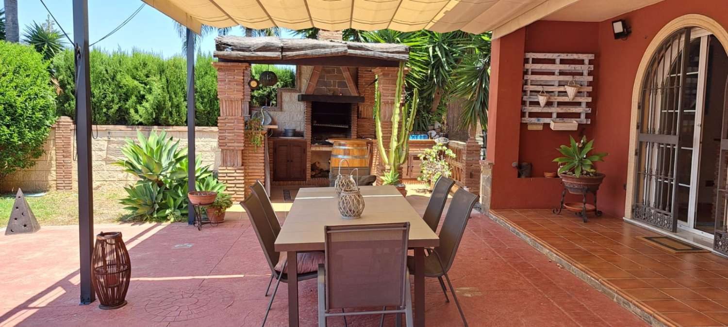 Villa independiente en Alhaurin de la Torre