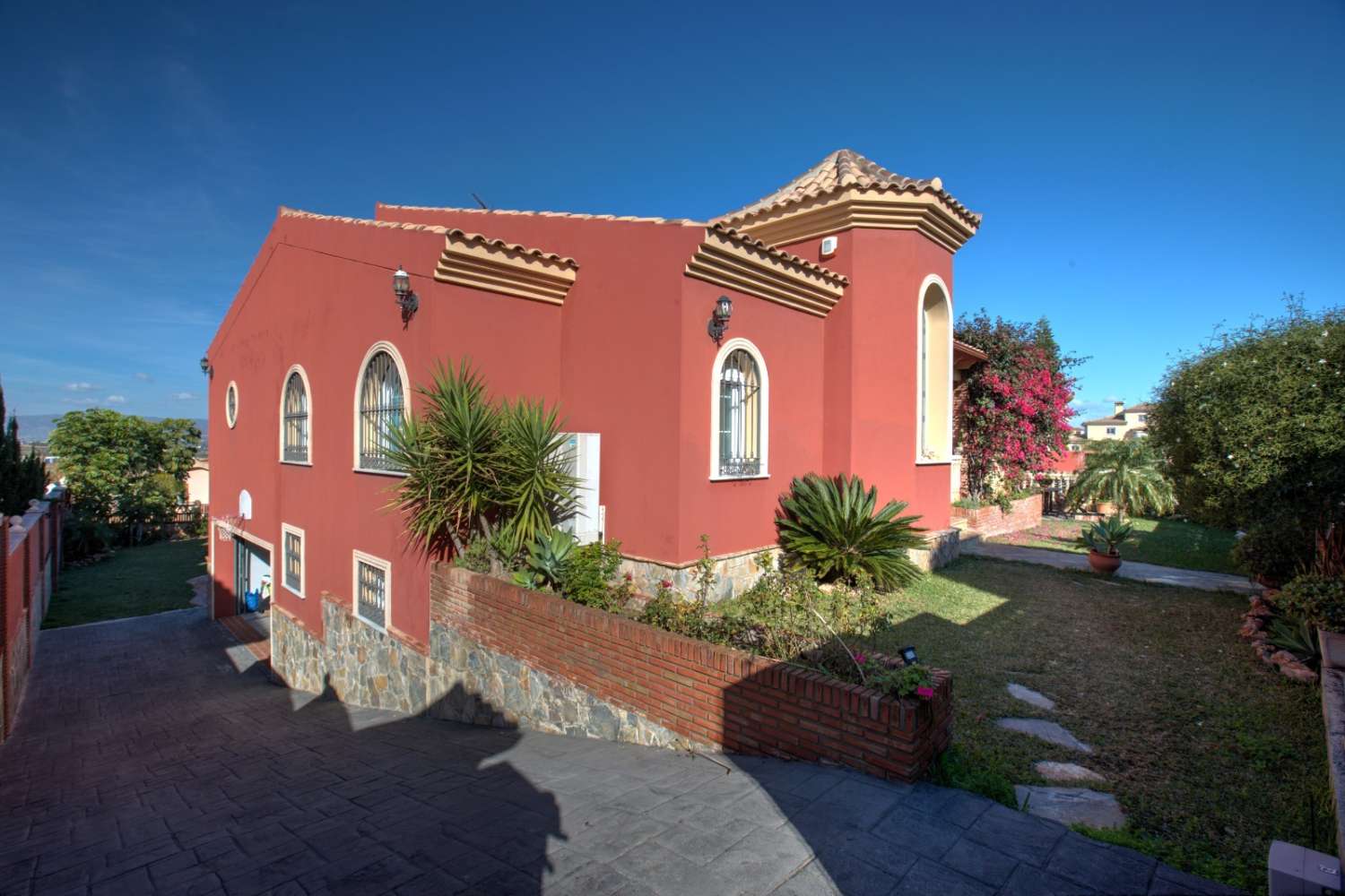 Villa independiente en Alhaurin de la Torre