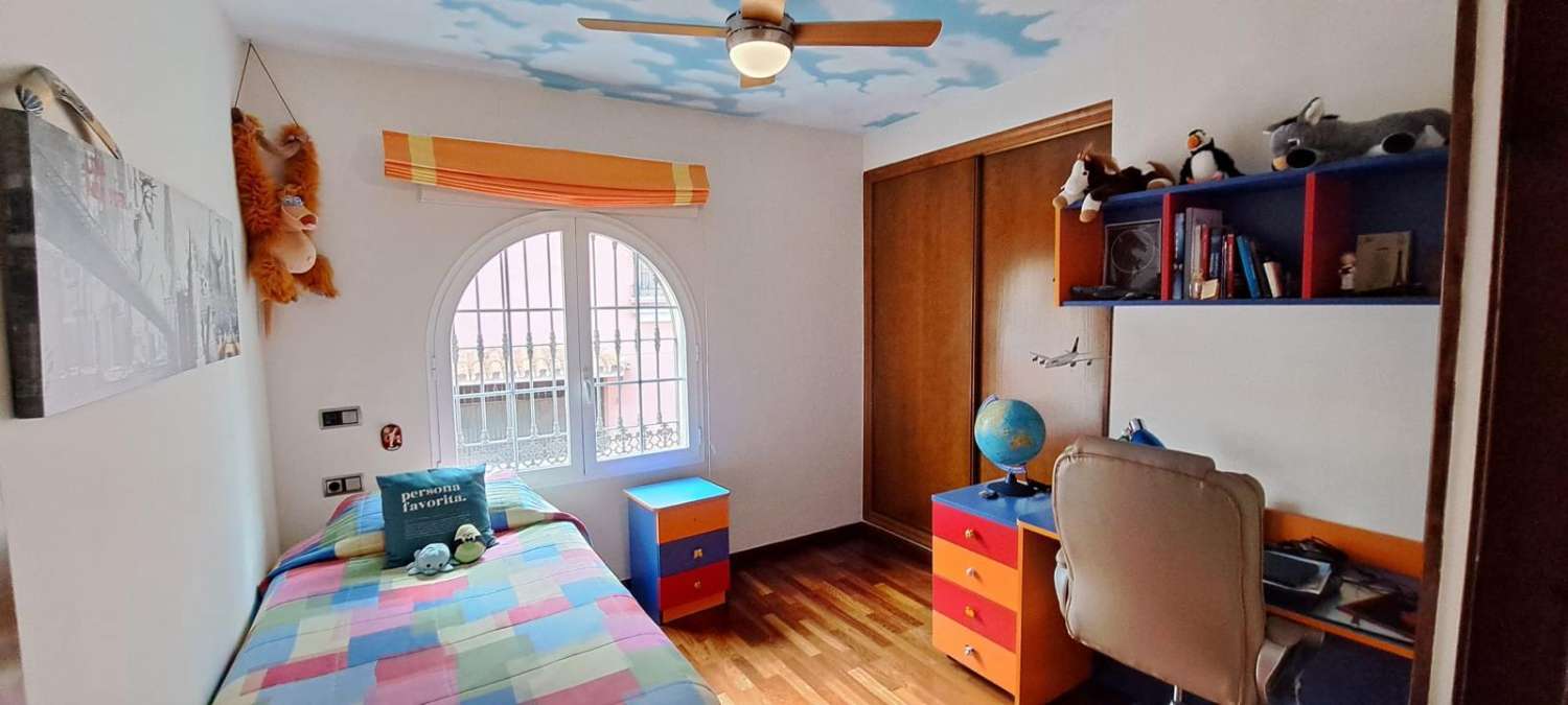 Villa independiente en Alhaurin de la Torre