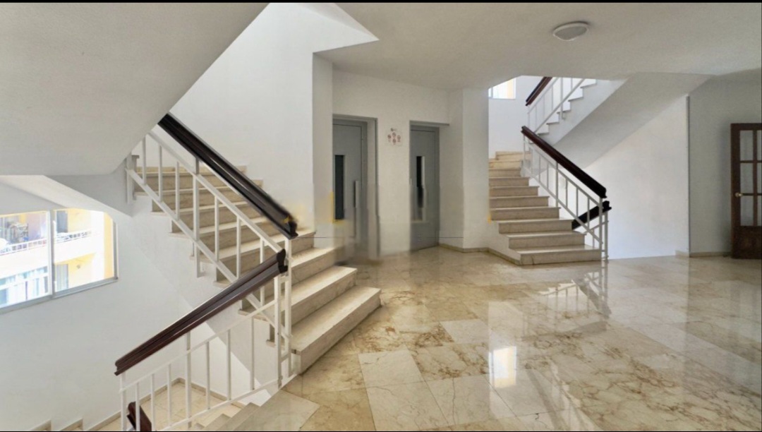 Estudio en el corazón de Torremolinos