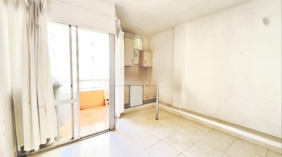 Estudio en el corazón de Torremolinos