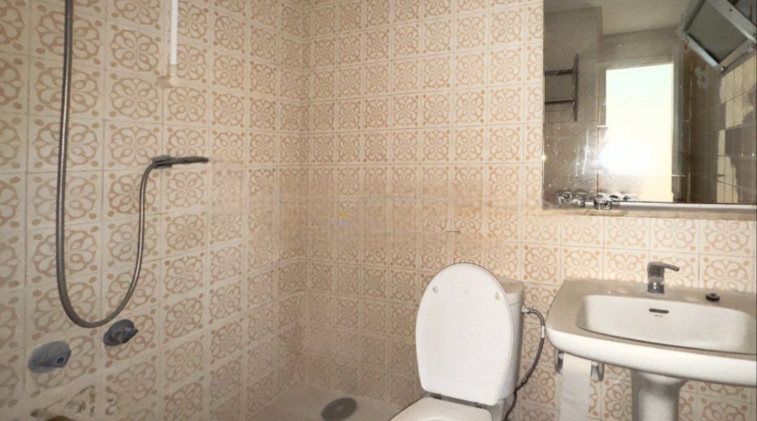 Estudio en el corazón de Torremolinos