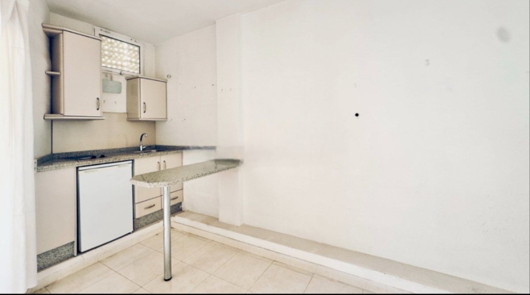 Estudio en el corazón de Torremolinos