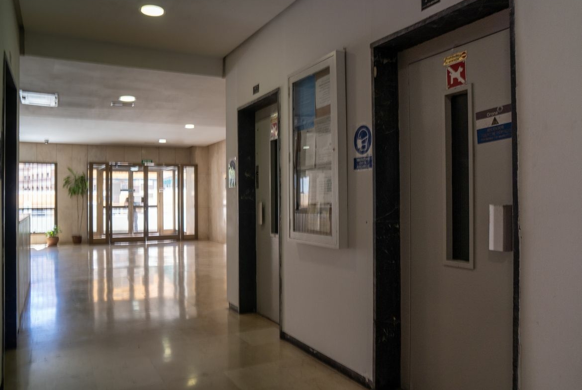 Estudio reformado con licencia turística y alta rentabilidad – Torremolinos