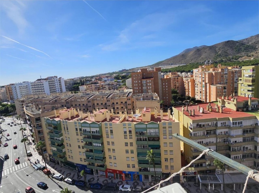 Estudio reformado con licencia turística y alta rentabilidad – Torremolinos