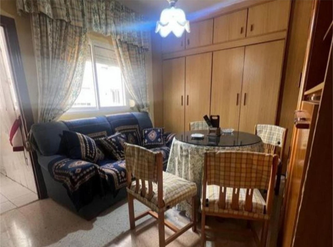 PISO LUMINOSO EN EL CENTRO DE MÁLAGA – BARRIO DE CARRANQUE