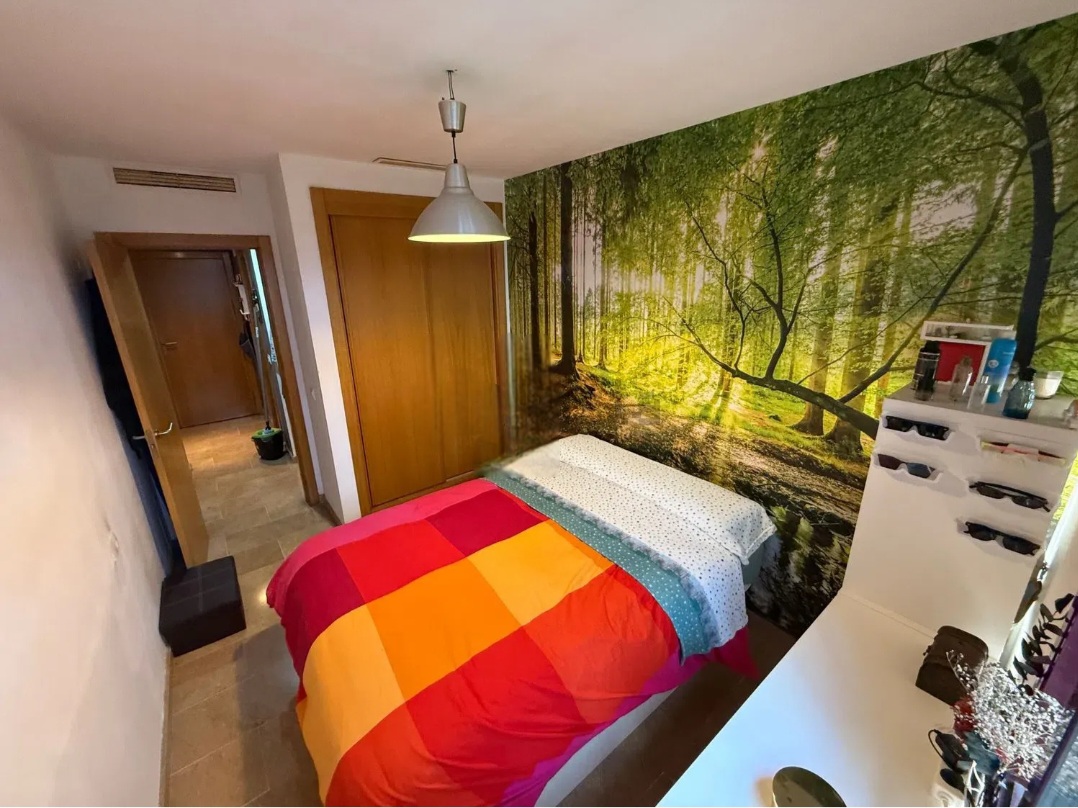 Piso con espectacular terraza de 35 m² y acceso directo a piscina en Torremolinos