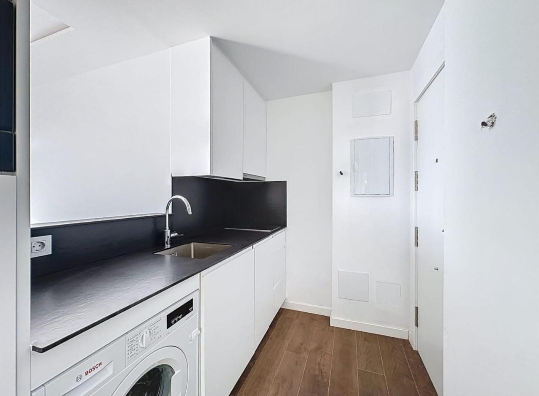 Espectacular piso frontal al mar con vistas inmejorables a la Bahía de Málaga