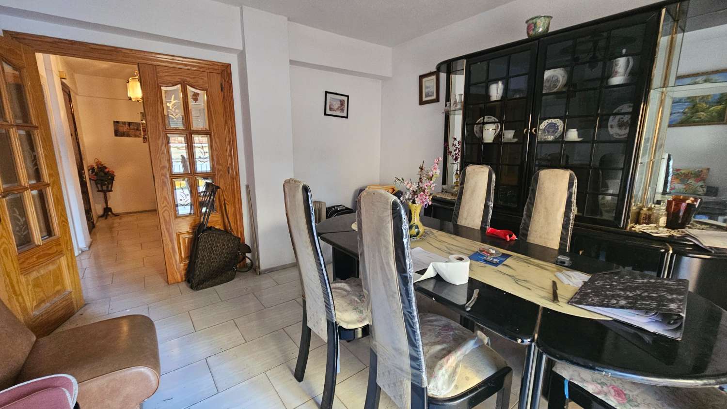 Amplio piso con gran terraza en el centro de Torremolinos