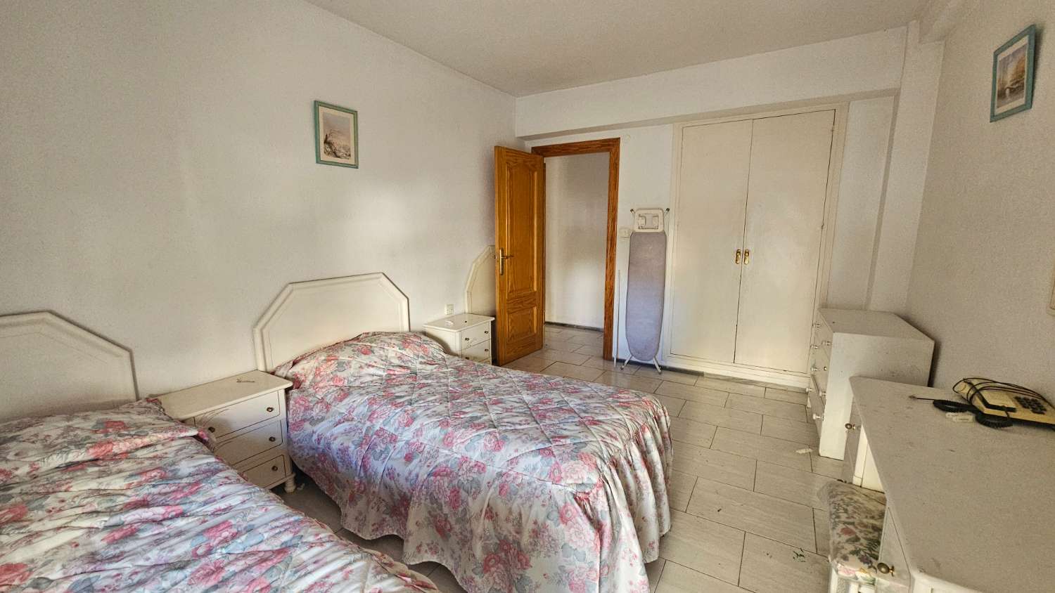 Amplio piso con gran terraza en el centro de Torremolinos