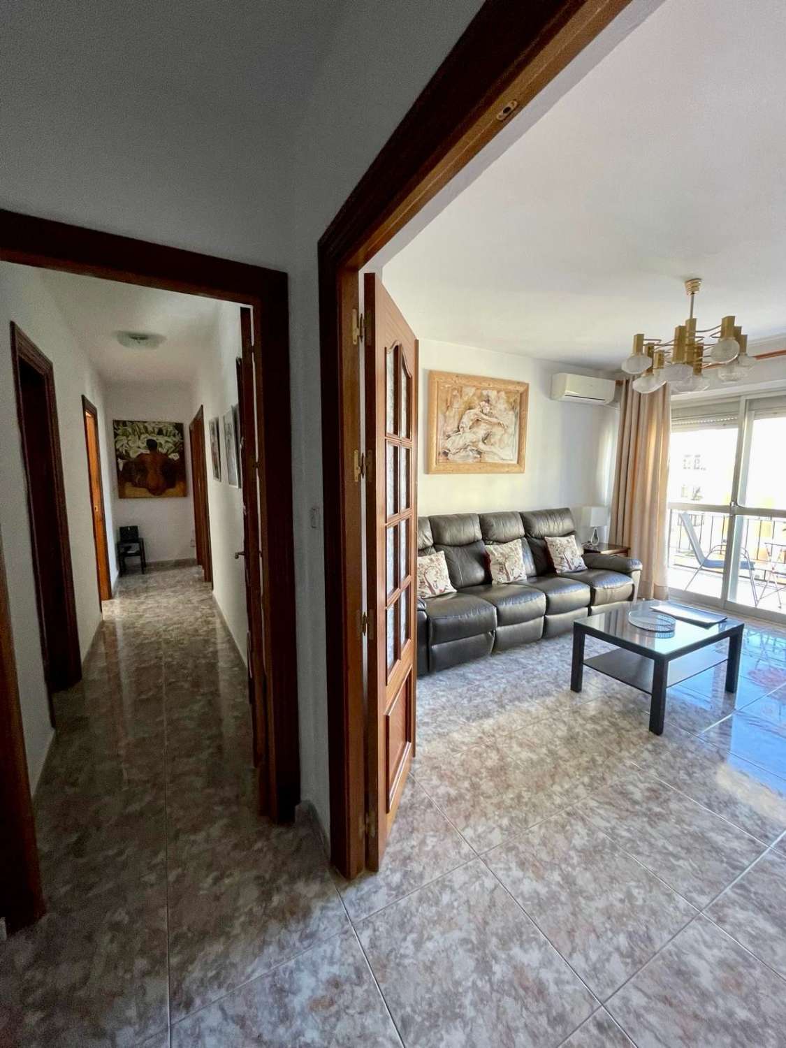 Amplio y luminoso piso en pleno corazón de Torremolinos