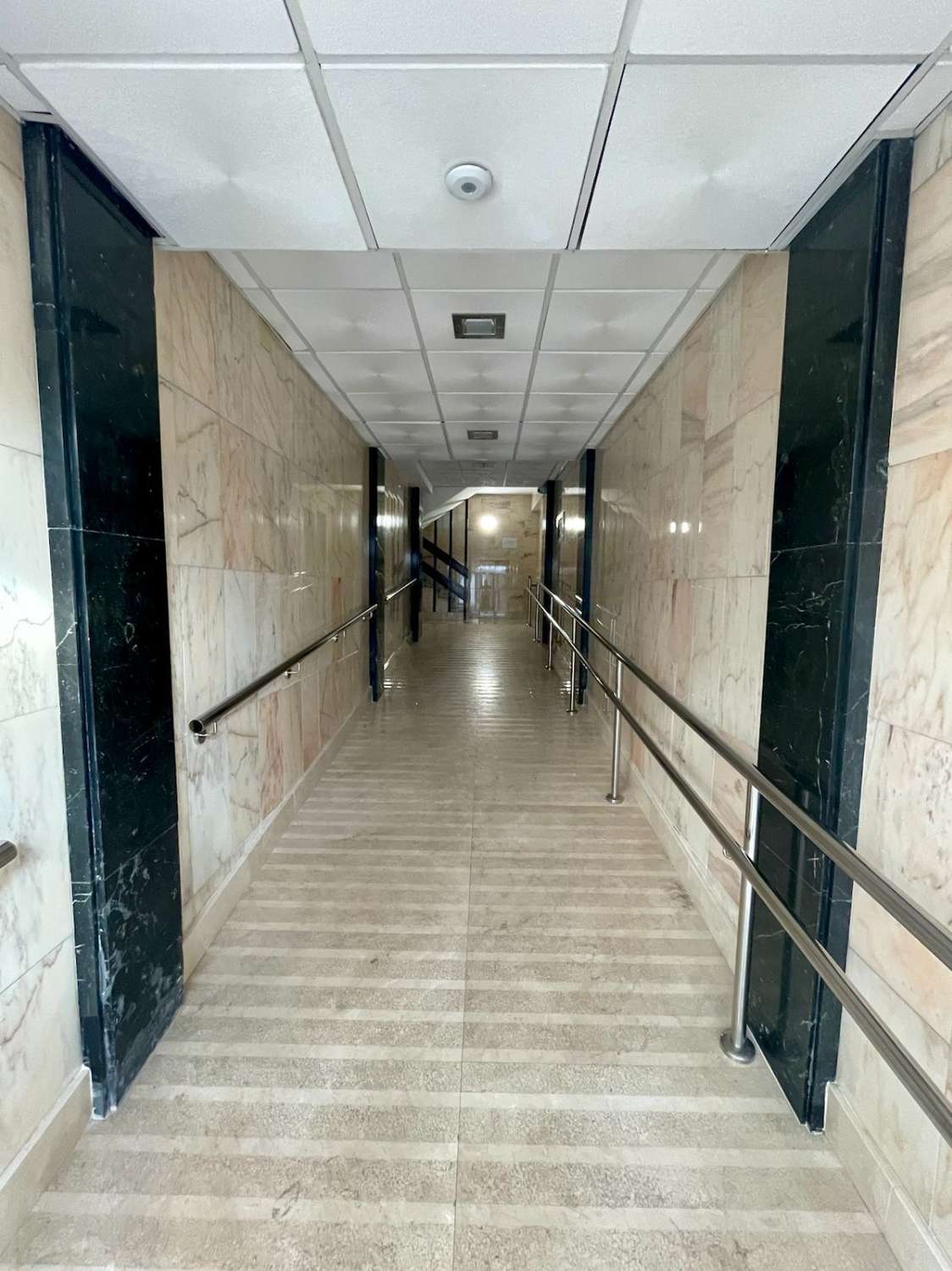 Amplio y luminoso piso en pleno corazón de Torremolinos