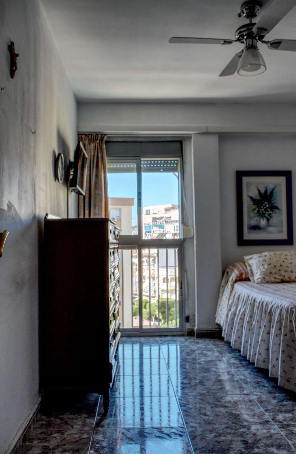 Amplio y luminoso piso en pleno corazón de Torremolinos