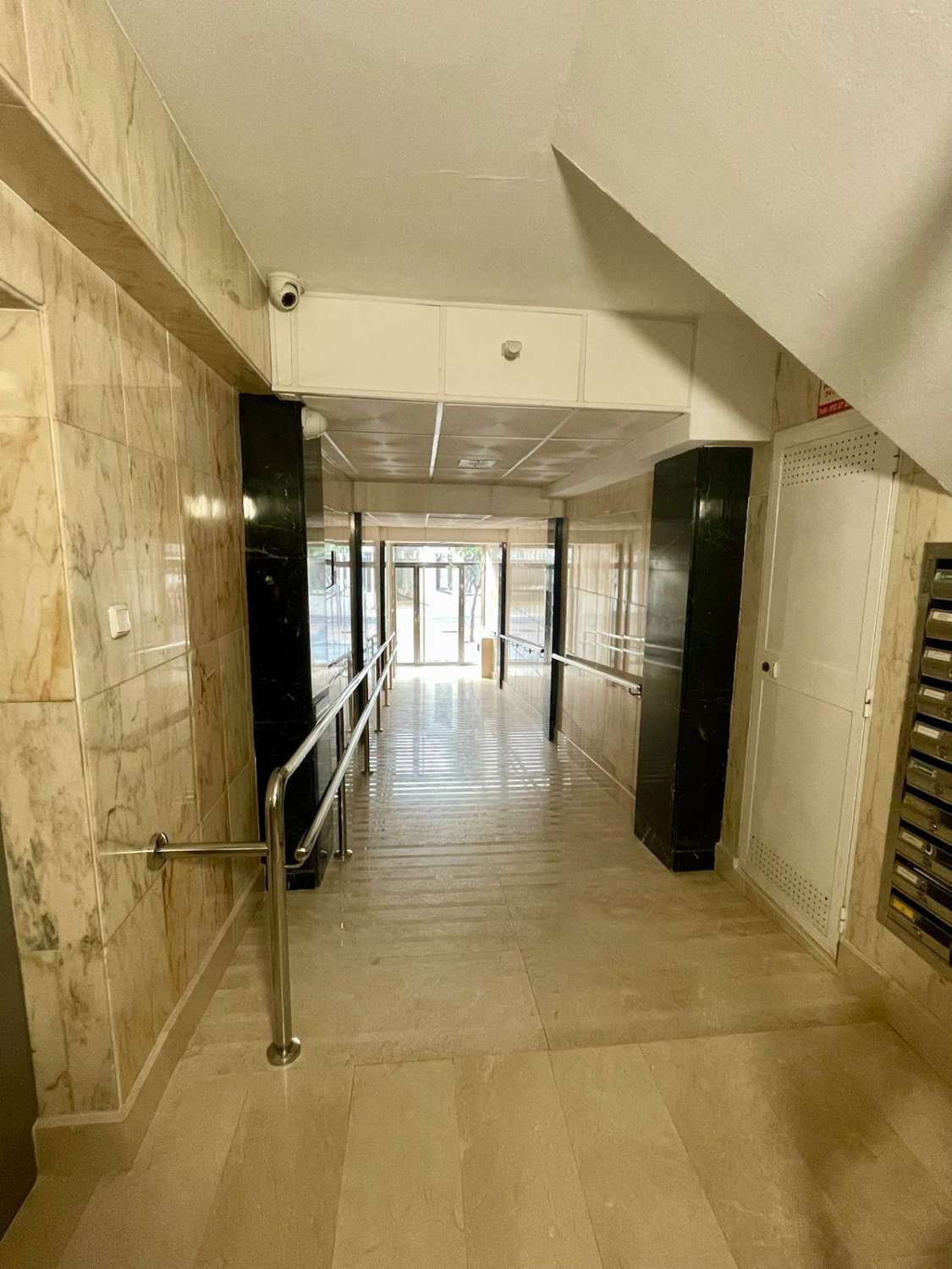 Amplio y luminoso piso en pleno corazón de Torremolinos