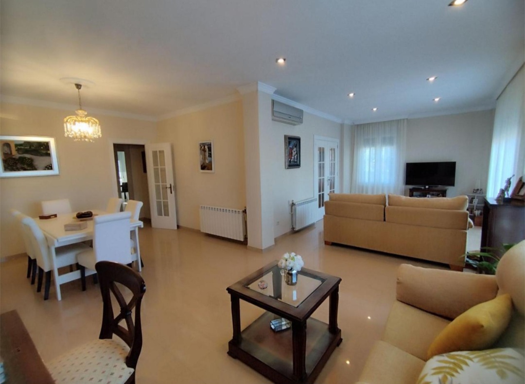 Villa independiente en Retamar – Alhaurín de la Torre