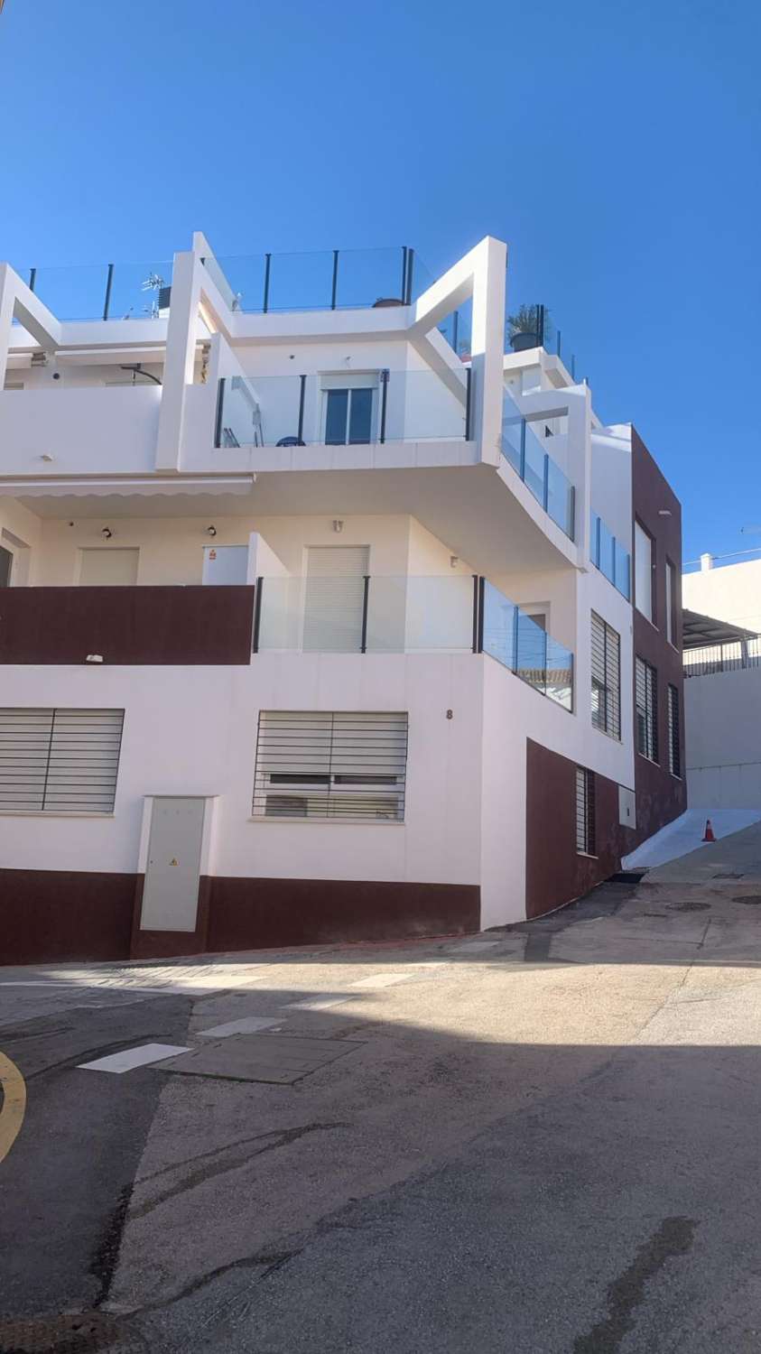 Apartamento en alquiler de larga temporada en Torre de Benagalbón, en el municipio de Rincón de la Victoria.
