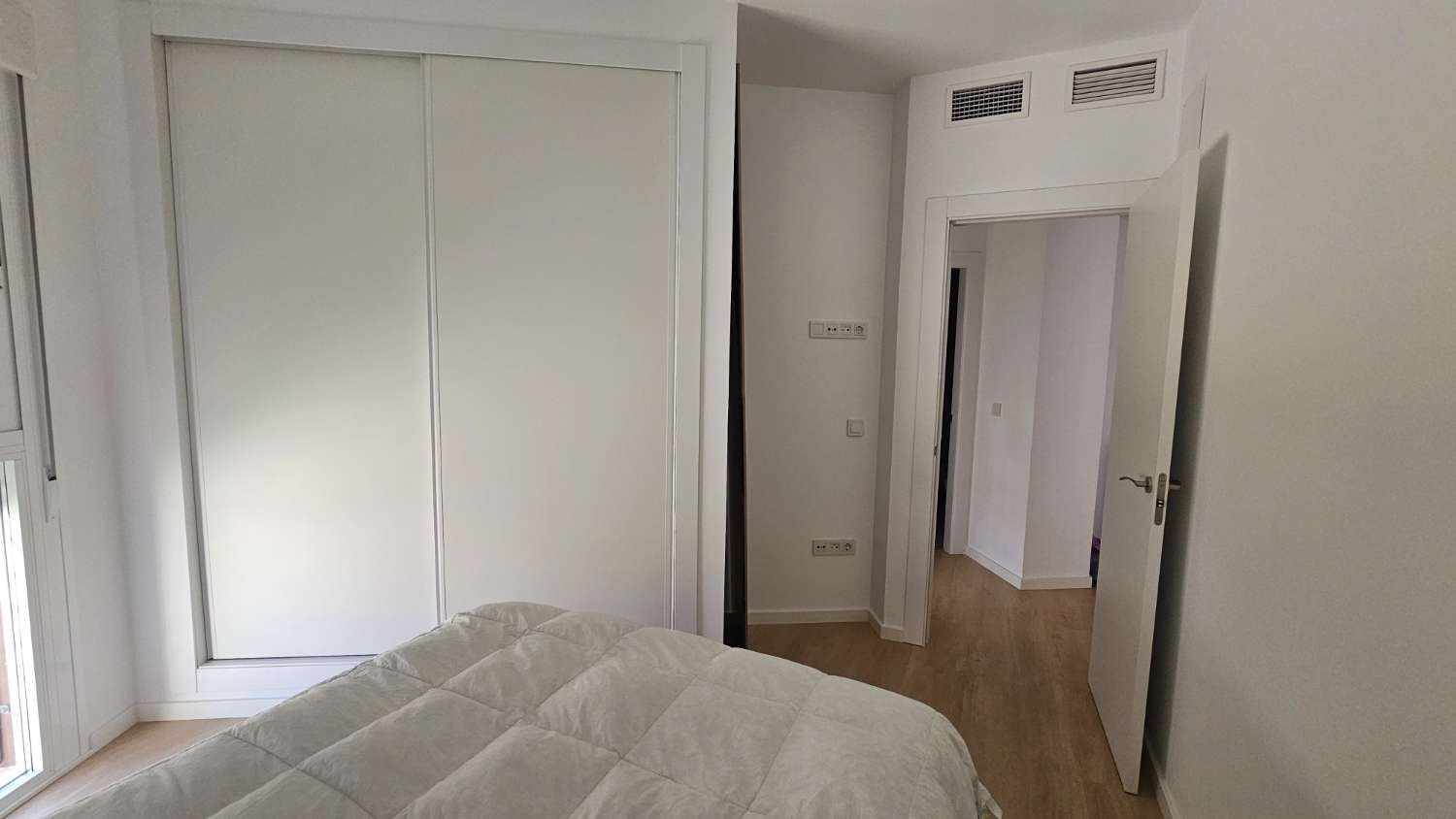 Apartamento en alquiler de larga temporada en Torre de Benagalbón, en el municipio de Rincón de la Victoria.