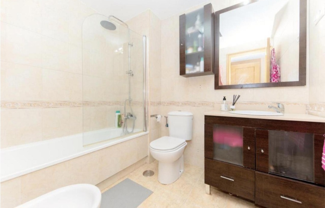 Magnífico ático en Teatinos – Ubicación privilegiada y alta rentabilidad en Málaga