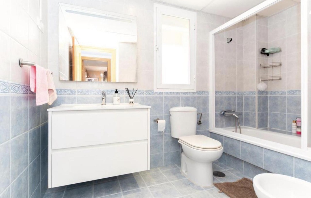 Magnífico ático en Teatinos – Ubicación privilegiada y alta rentabilidad en Málaga