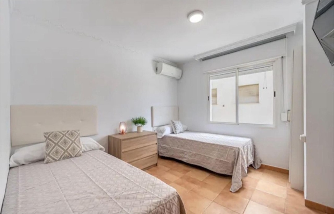 Amplio piso con vistas al mar en excelente ubicación