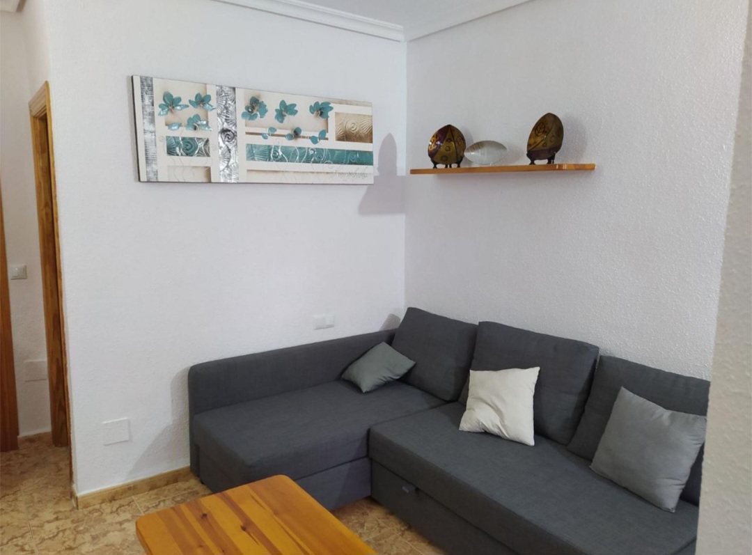 Apartamento en planta baja en Benalmádena Costa, a pocos minutos de la playa