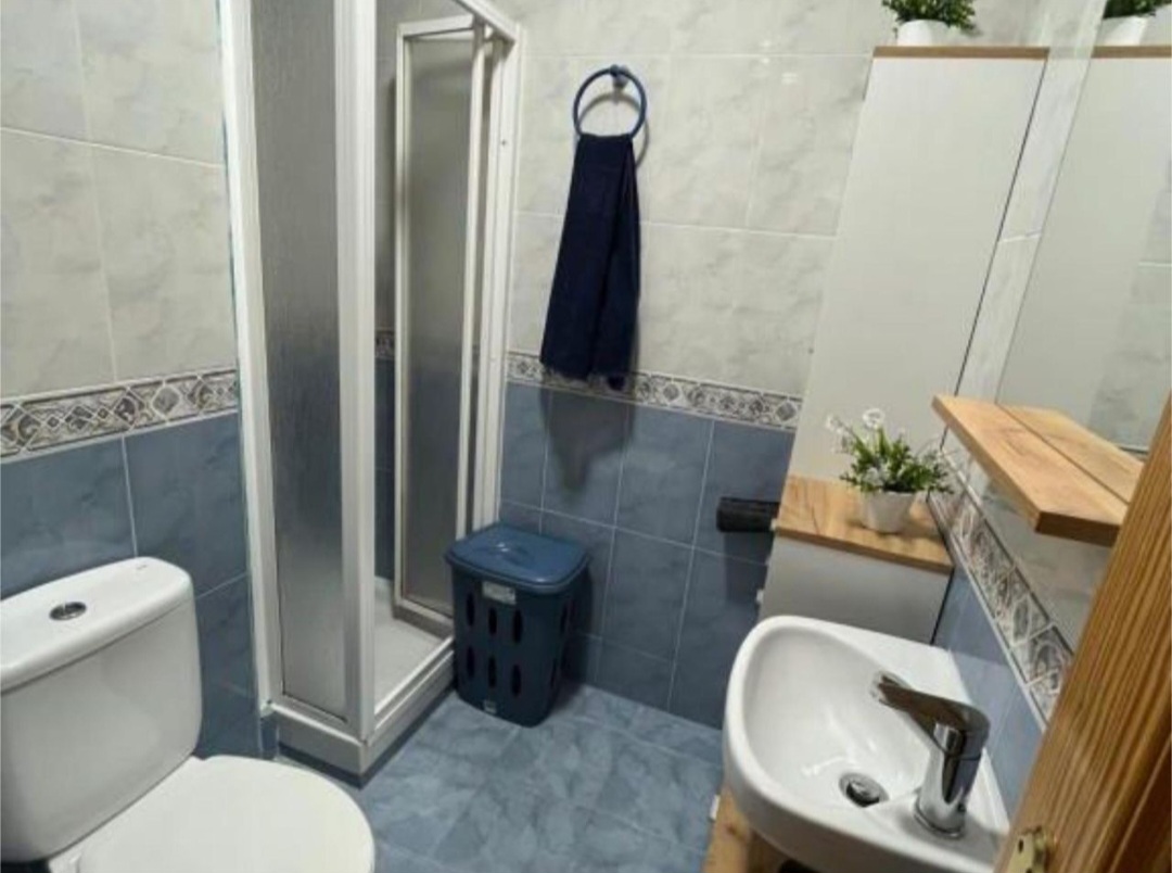 Apartamento en planta baja en Benalmádena Costa, a pocos minutos de la playa