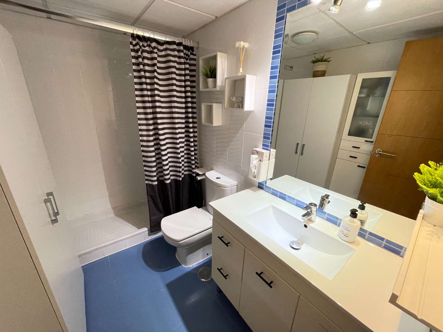 Piso reformado integralmente en 2018 en Marbella, listo para entrar a vivir