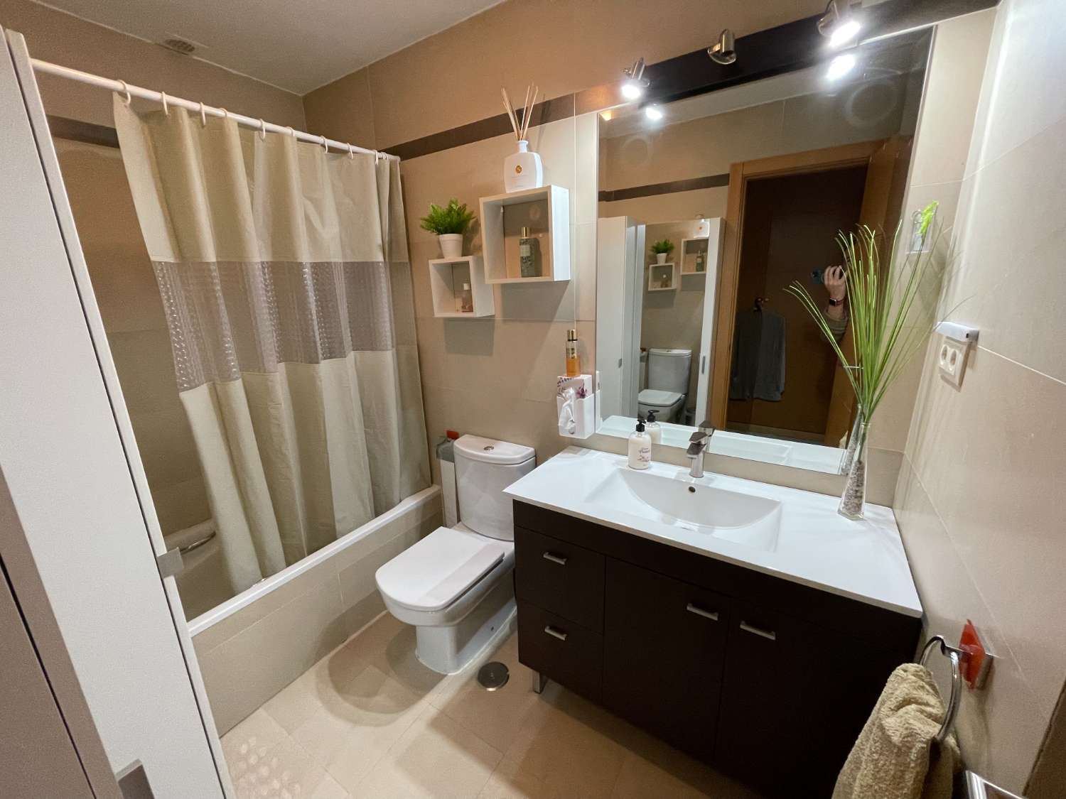 Piso reformado integralmente en 2018 en Marbella, listo para entrar a vivir