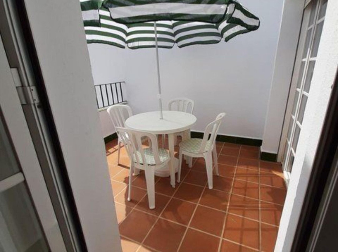 Se alquila precioso apartamento recién reformado y completamente amueblado en Añoreta Golf, Rincón de la Victoria.