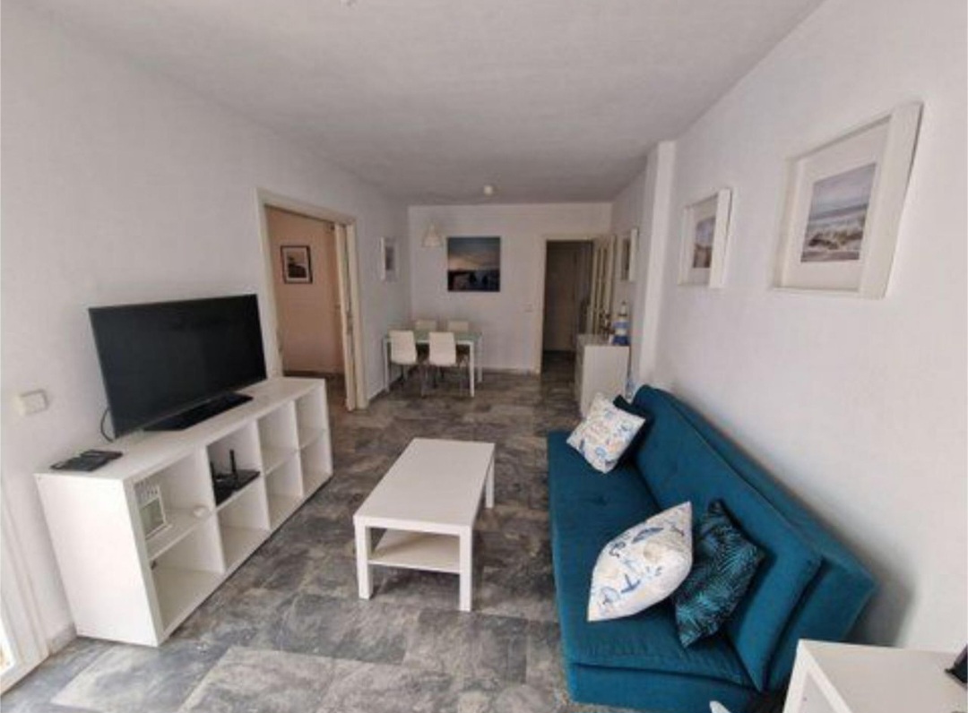 Se alquila precioso apartamento recién reformado y completamente amueblado en Añoreta Golf, Rincón de la Victoria.