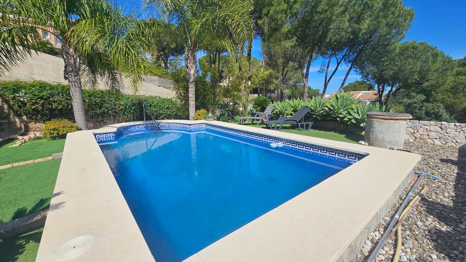 Villa independiente con impresionantes vistas en Pinos de Alhaurín – Alhaurín de la Torre