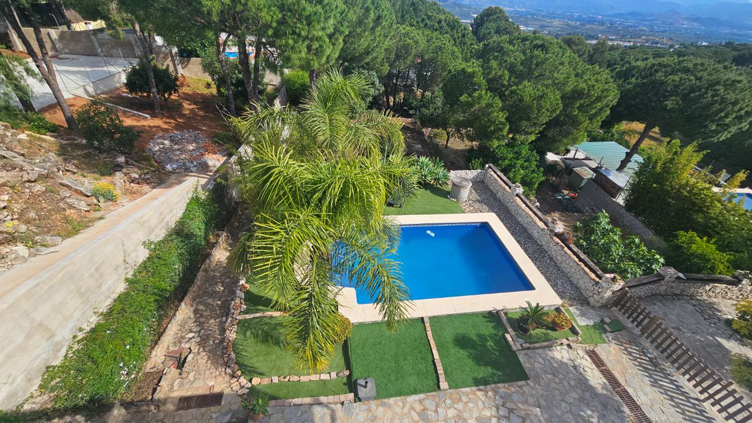 Villa independiente con impresionantes vistas en Pinos de Alhaurín – Alhaurín de la Torre