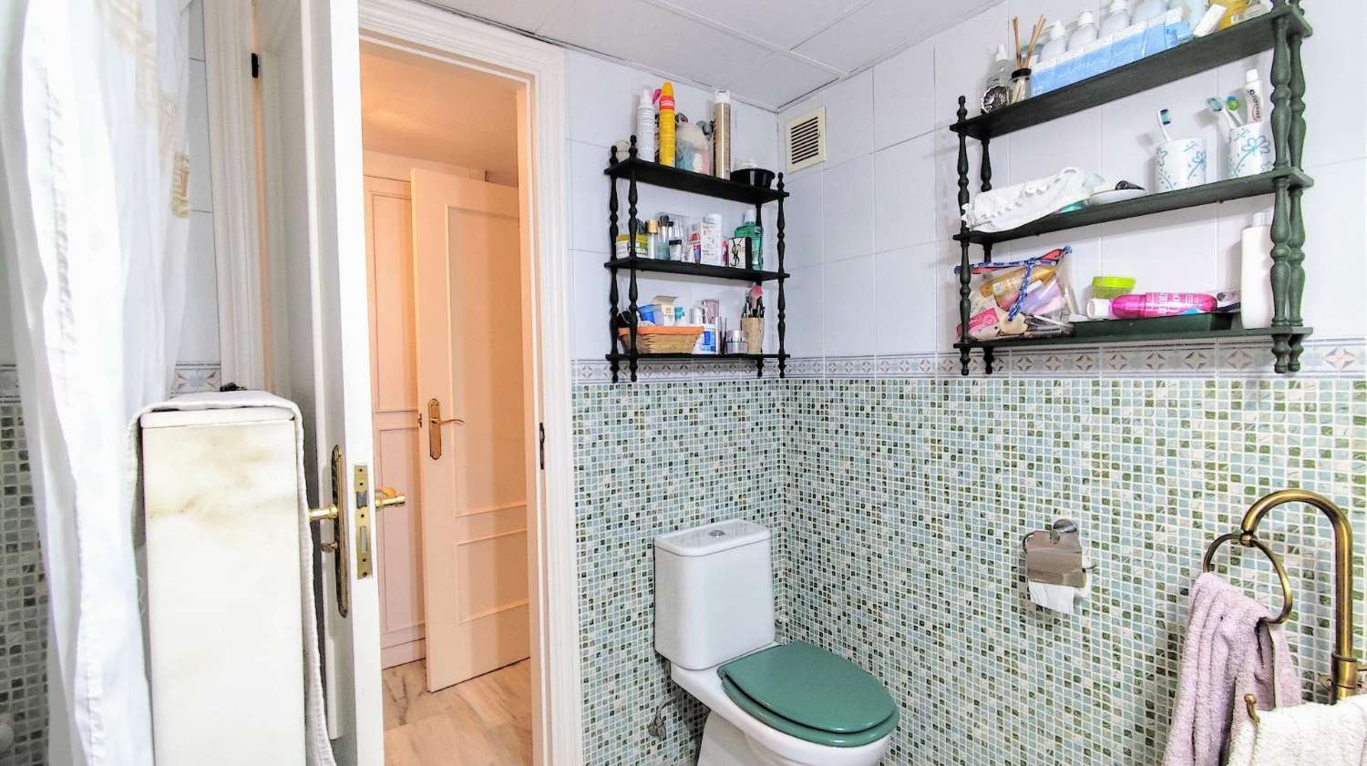 Vivienda amplia y bien ubicada en Torremolinos