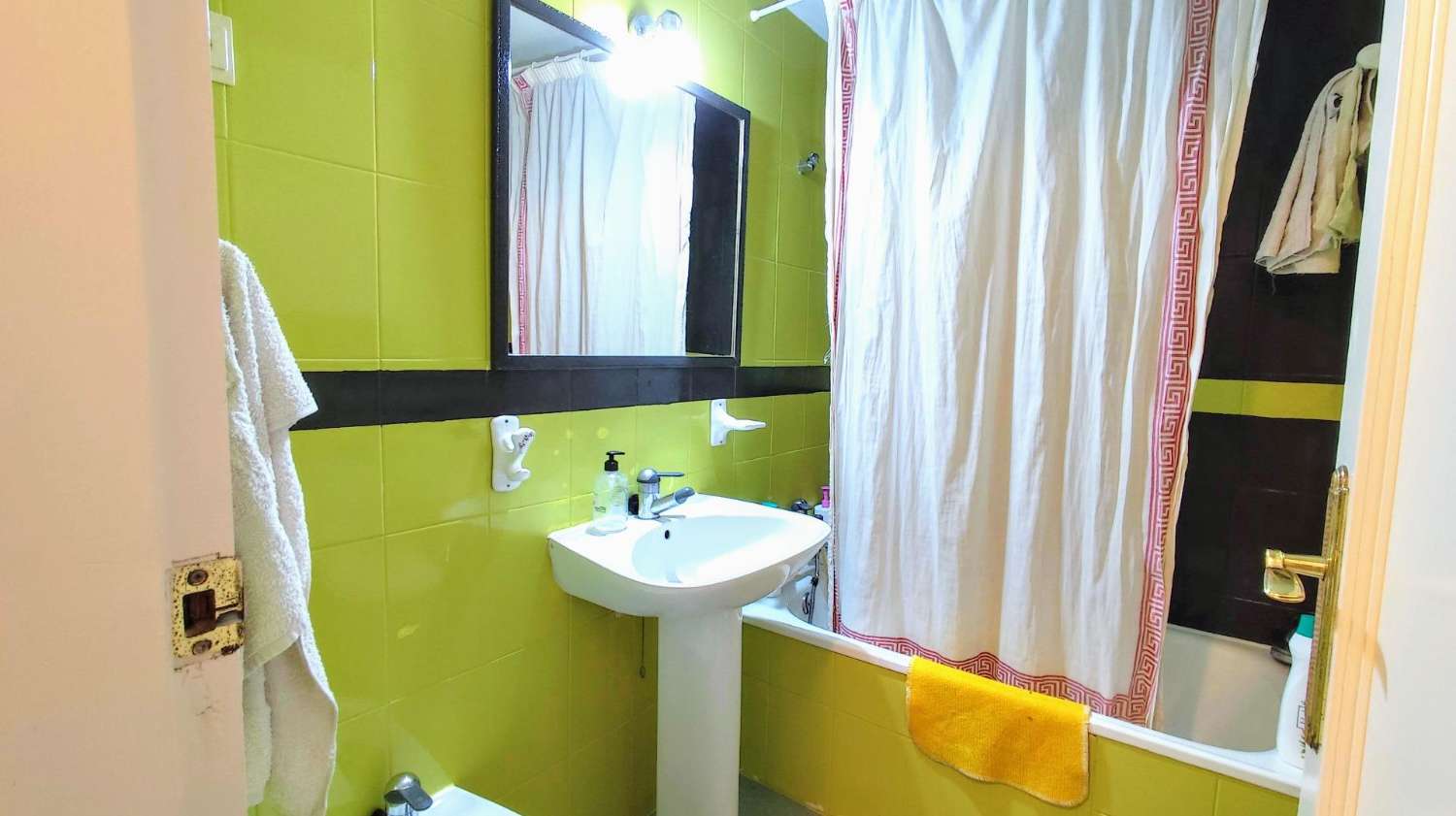 Vivienda amplia y bien ubicada en Torremolinos