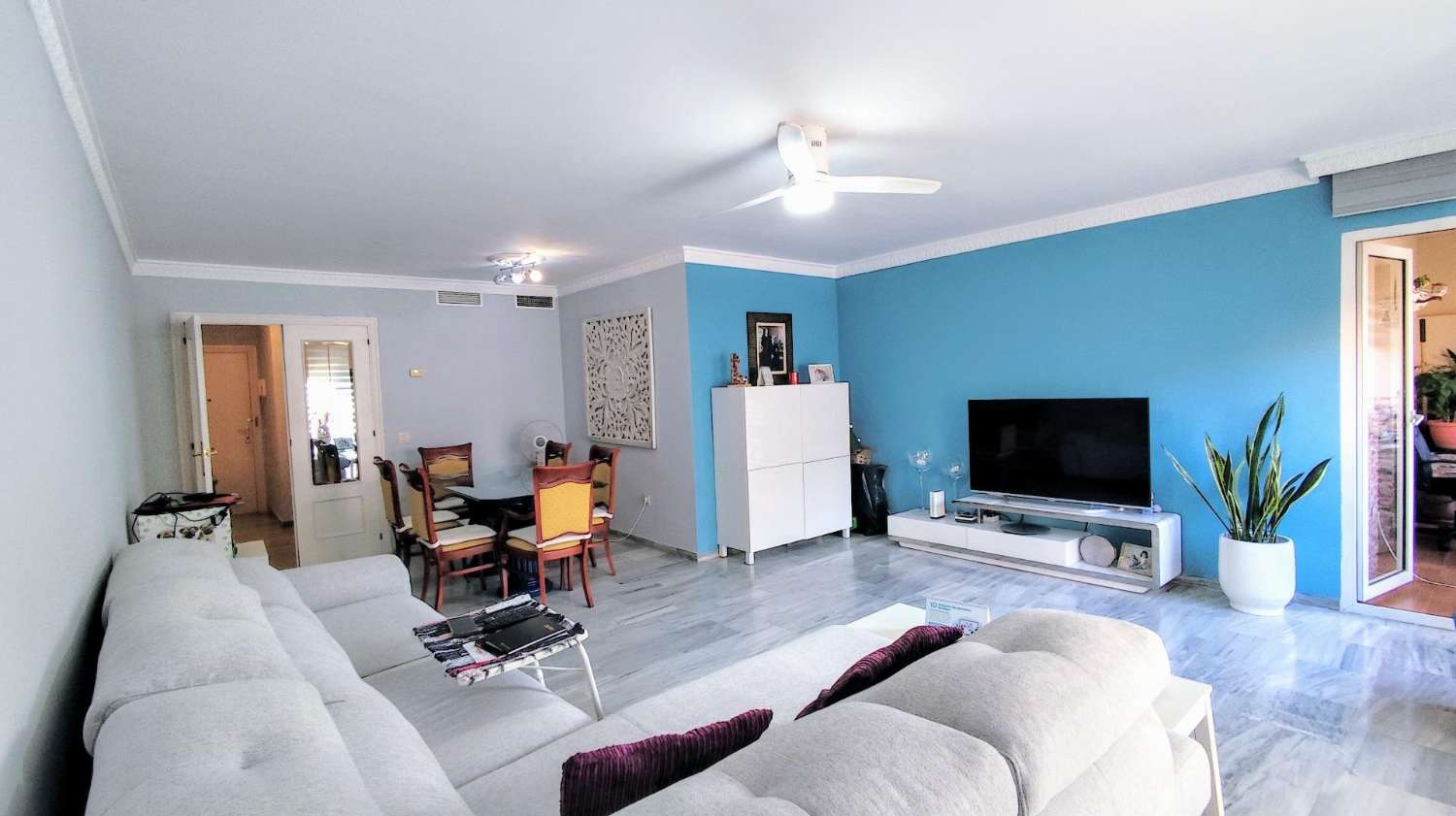 Vivienda amplia y bien ubicada en Torremolinos