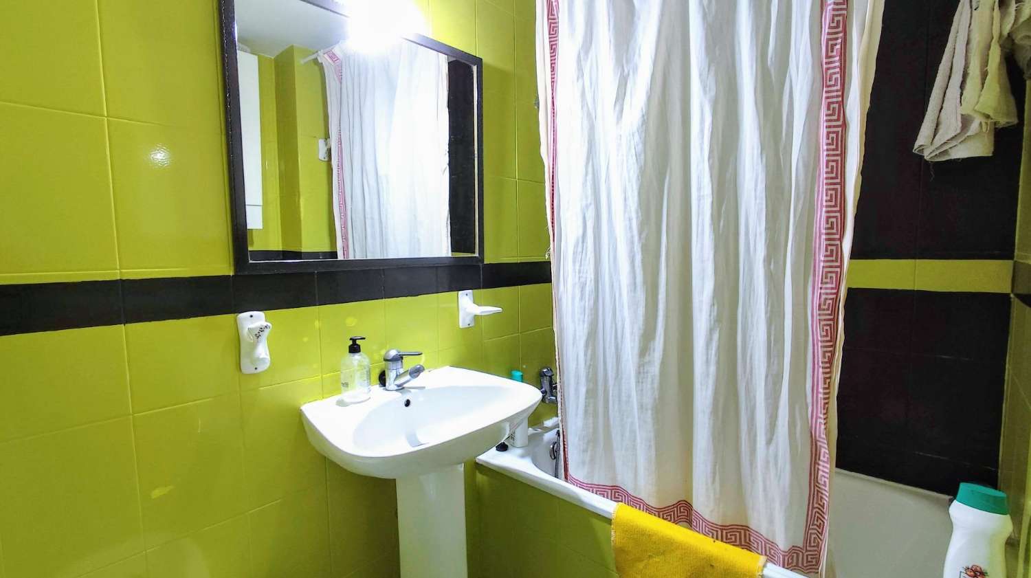 Vivienda amplia y bien ubicada en Torremolinos
