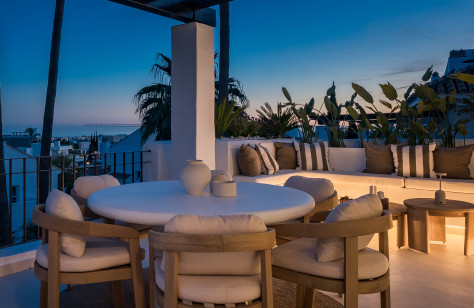 Ático en venta en Nueva Andalucía (Marbella)